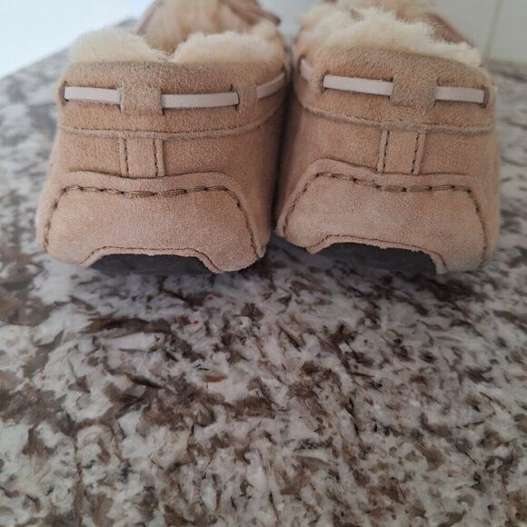 UGG Tan Suede Loafers with Cream Lining - Picture 4 of 10